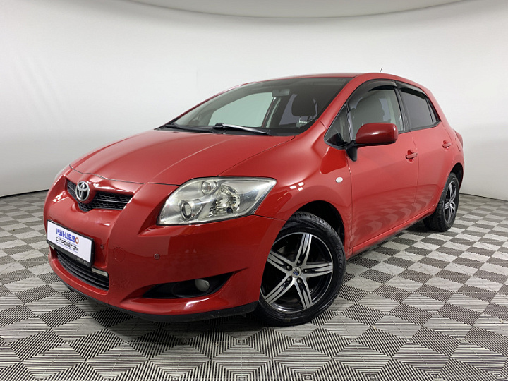 TOYOTA Auris 1.4, 2007 года, Механика, КРАСНЫЙ