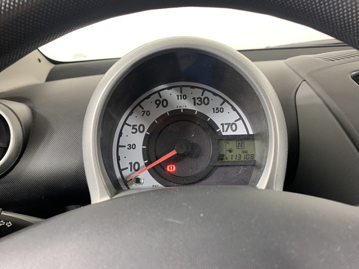 PEUGEOT 107 1, 2010 года, Робот, ЧЕРНЫЙ