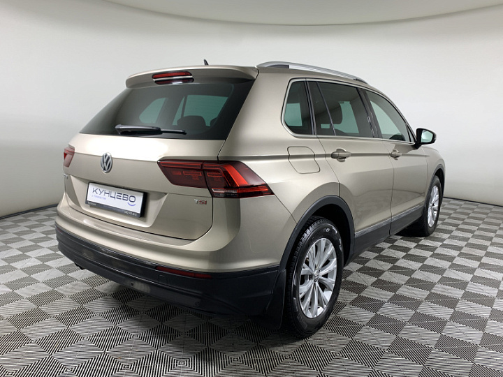 VOLKSWAGEN Tiguan 1.4, 2017 года, Робот, БЕЖЕВЫЙ