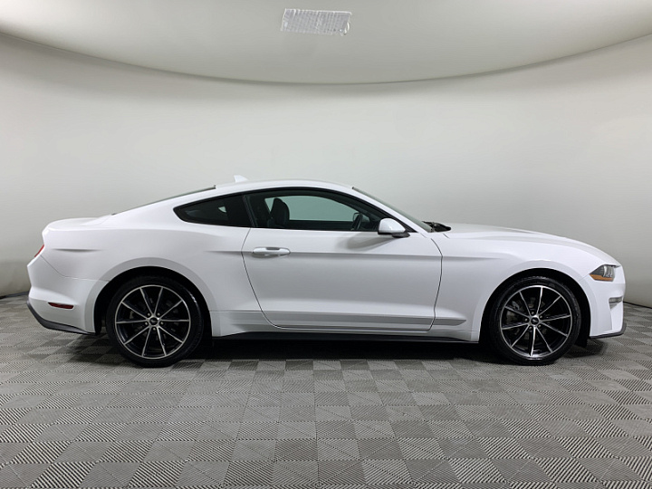 FORD Mustang 2.3, 2021 года, Автоматическая, БЕЛЫЙ