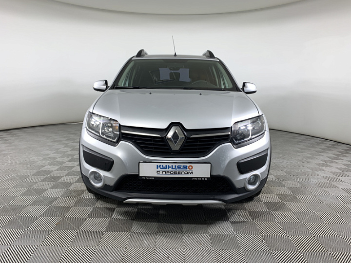 RENAULT Sandero Stepway 1.6, 2018 года, Автоматическая, Серебристо-желтый
