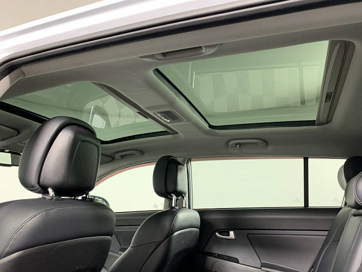 KIA Sportage 2, 2013 года, Автоматическая, БЕЛЫЙ