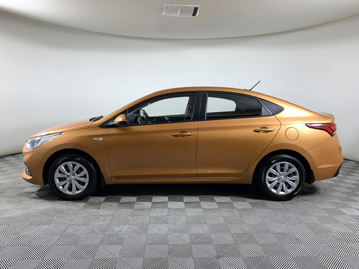 Hyundai Solaris 1.6, 2018 года, Автоматическая, Оранжевый