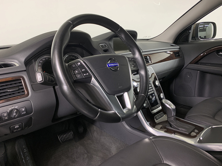 VOLVO XC70 2.4, 2012 года, Автоматическая, КОРИЧНЕВЫЙ