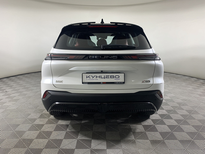 BAIC X55 1.5, 2024 года, Робот, Белый