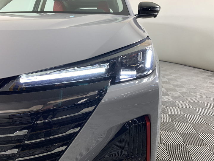 Changan UNI-S 1.5, 2024 года, Робот, Светло серый