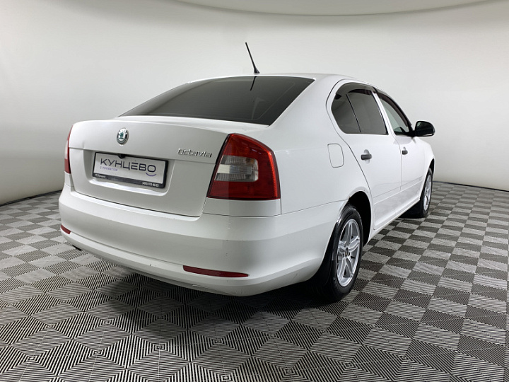 SKODA Octavia 1.4, 2012 года, Механика, БЕЛЫЙ