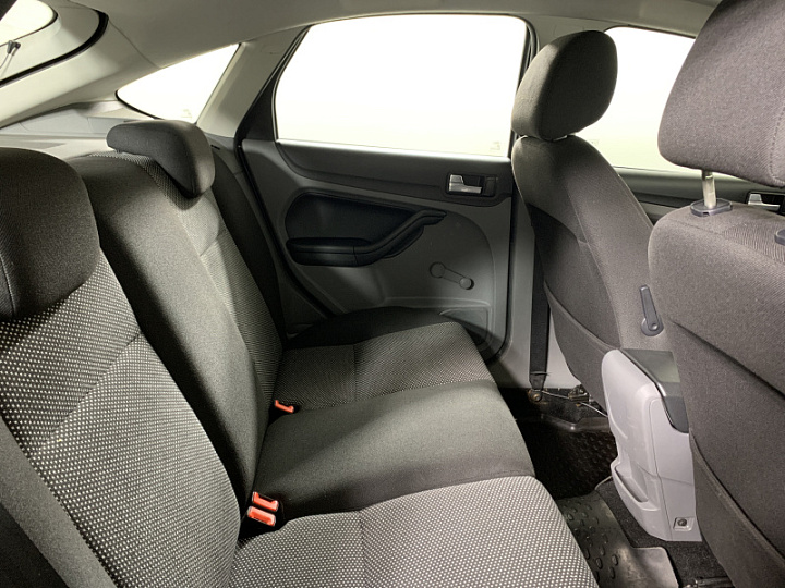FORD Focus 1.8, 2010 года, Механика, ТЕМНО-СЕРЫЙ