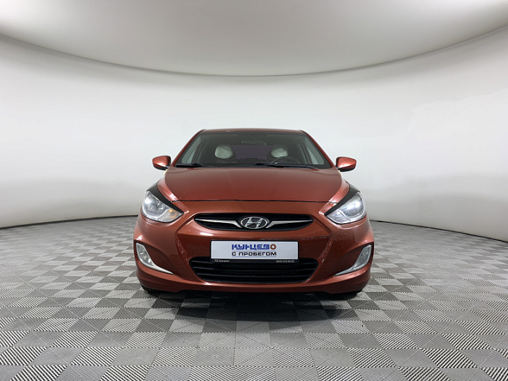HYUNDAI Solaris 1.6, 2011 года, Механика, Красный гранат