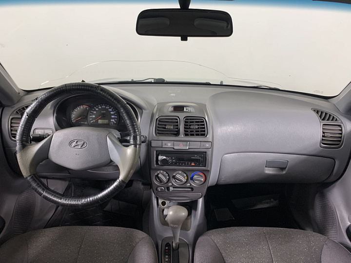 HYUNDAI Accent 1.5, 2004 года, Автоматическая, СЕРЫЙ