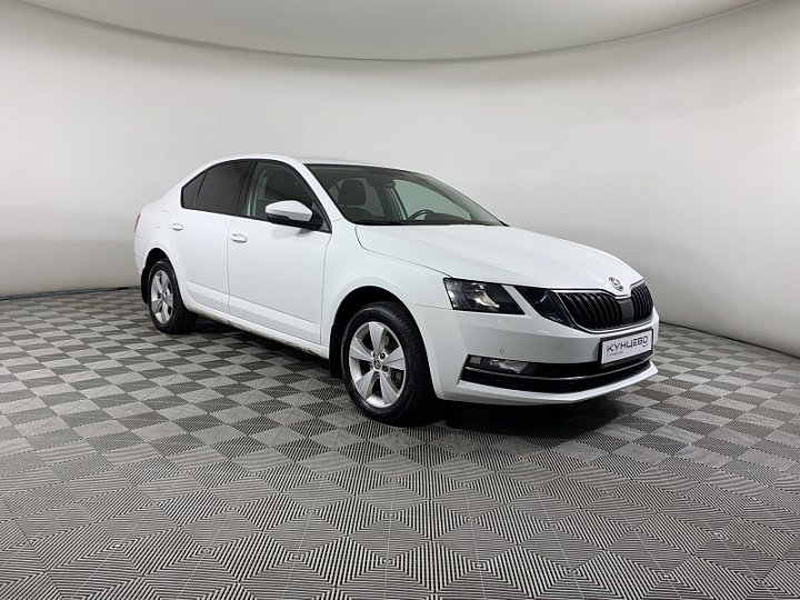 SKODA Octavia 1.4, 2018 года, Робот, БЕЛЫЙ