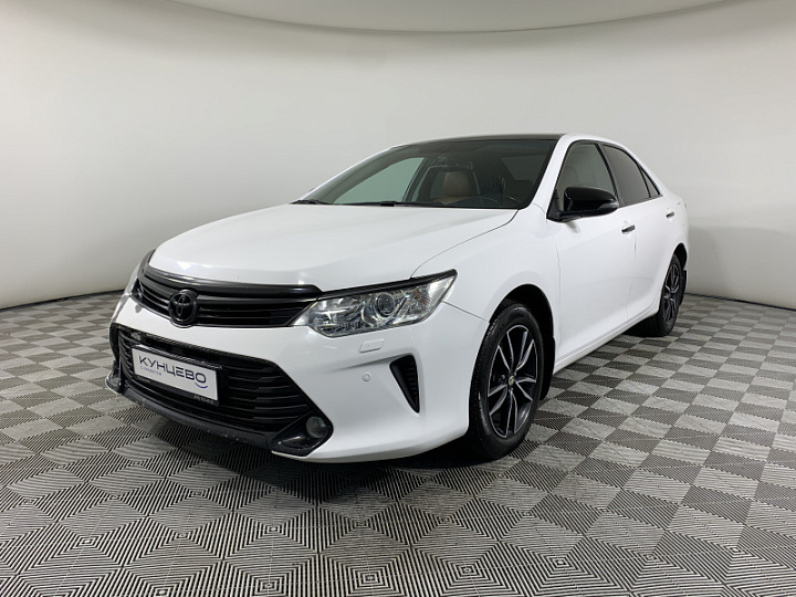 TOYOTA Camry 2.5, 2017 года, Автоматическая, БЕЛЫЙ