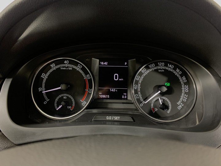 SKODA Rapid 1.4, 2018 года, Робот, БЕЛЫЙ
