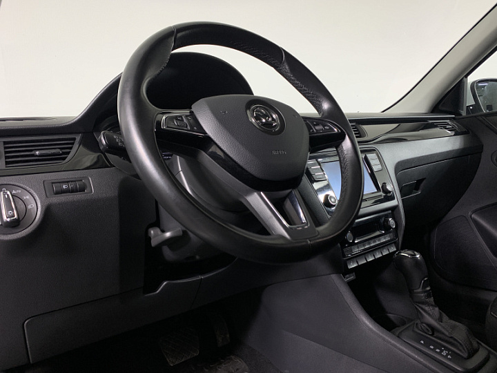SKODA Rapid 1.4, 2018 года, Робот, БЕЛЫЙ