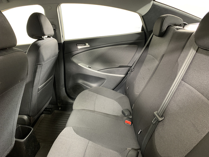 HYUNDAI Solaris 1.6, 2012 года, Автоматическая, Бежево-серый