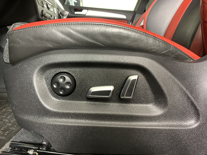 AUDI Q5 2, 2013 года, Автоматическая, БЕЛЫЙ