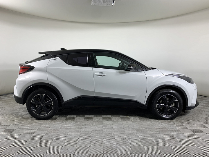 TOYOTA C-HR 2, 2021 года, Вариатор, СЕРЫЙ