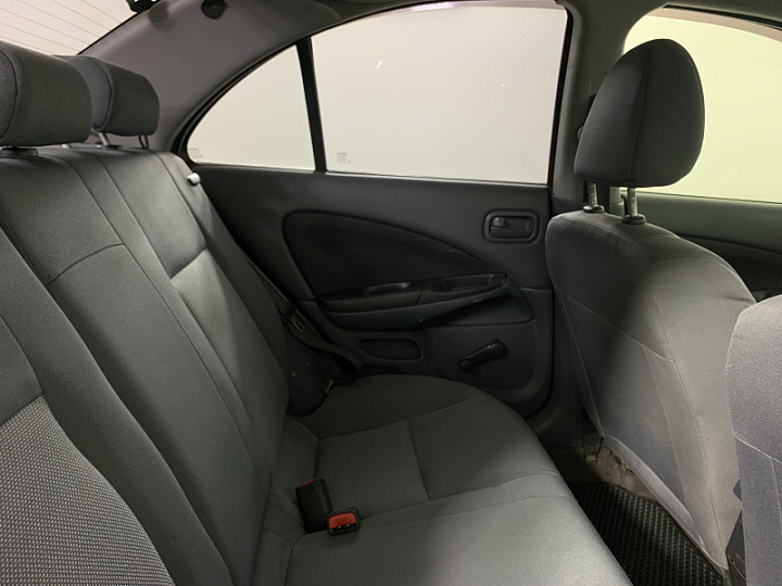 NISSAN Almera 1.8, 2004 года, Автоматическая, БЕЖЕВЫЙ