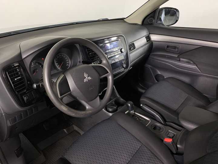 MITSUBISHI Outlander 2, 2013 года, Вариатор, Серебристый