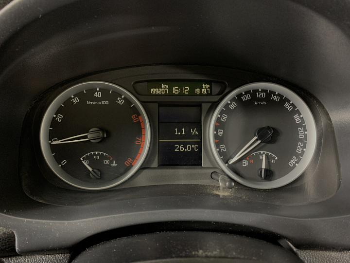 SKODA Fabia 1.4, 2010 года, Механика, СЕРЫЙ