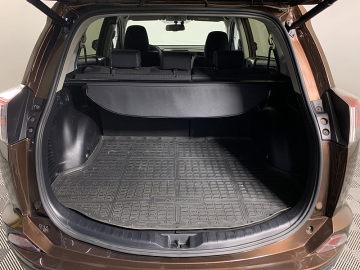TOYOTA RAV4 2, 2016 года, Вариатор, КОРИЧНЕВЫЙ