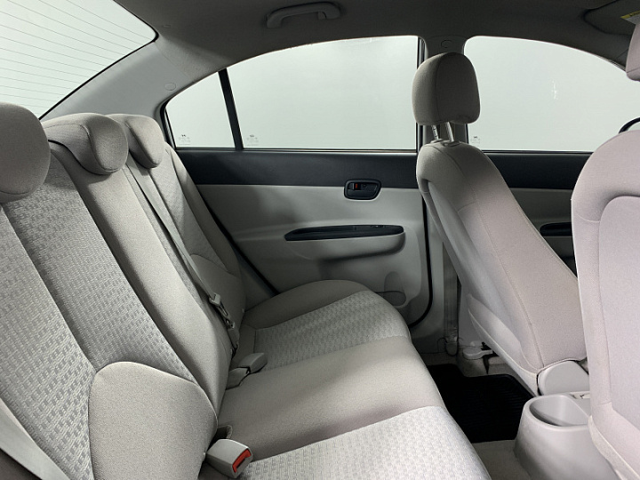 HYUNDAI Verna 1.4, 2007 года, Механика, Серебристый