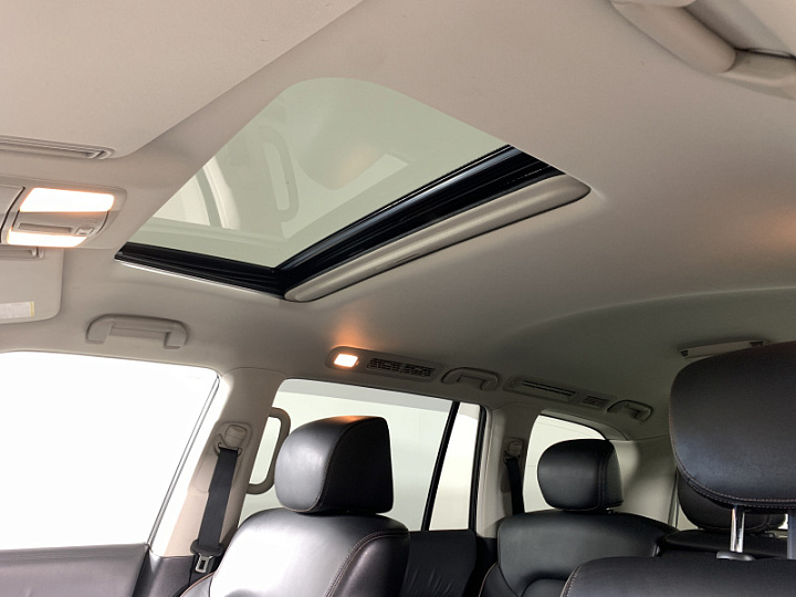 NISSAN Patrol 5.6, 2012 года, Автоматическая, ЧЕРНЫЙ
