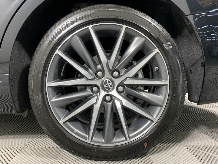 TOYOTA Camry 2.5, 2023 года, Автоматическая, ЧЕРНЫЙ