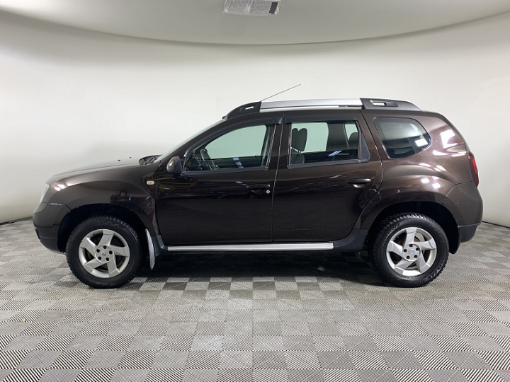 Renault Duster 1.6, 2015 года, Механика, Темно-Коричневый
