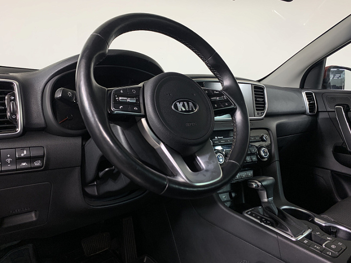 KIA Sportage 2.4, 2019 года, Автоматическая, КРАСНЫЙ