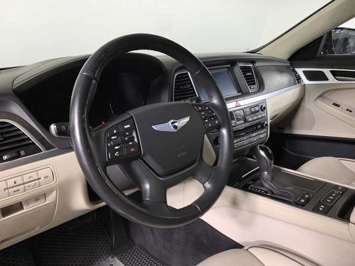 Hyundai Genesis 3, 2015 года, Автоматическая, ЧЕРНЫЙ