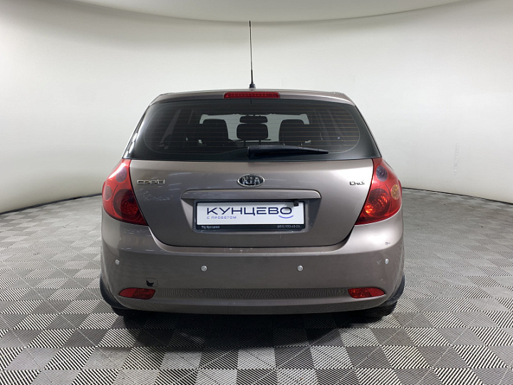 KIA Ceed 1.6, 2008 года, Автоматическая, БЕЖЕВЫЙ