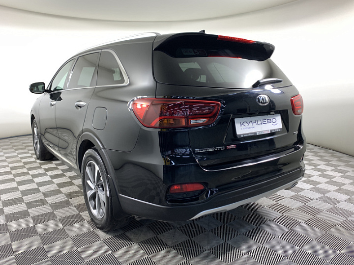 KIA Sorento 2.2, 2018 года, Автоматическая, ЧЕРНЫЙ
