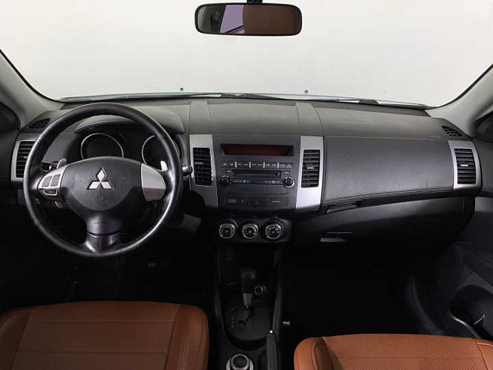 MITSUBISHI Outlander 2, 2011 года, Вариатор, БЕЛЫЙ