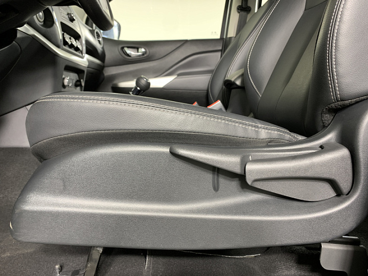 DONGFENG DF6 2.5, 2023 года, Механика, СЕРЫЙ