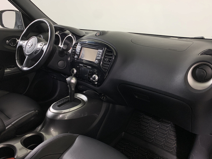 NISSAN Juke 1.6, 2017 года, Вариатор, БЕЛЫЙ