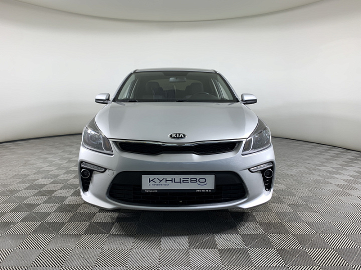 KIA Rio 1.6, 2018 года, Автоматическая, Серебристый