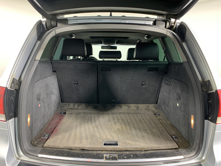 VOLKSWAGEN Touareg 3.2, 2004 года, Автоматическая, Серебристый