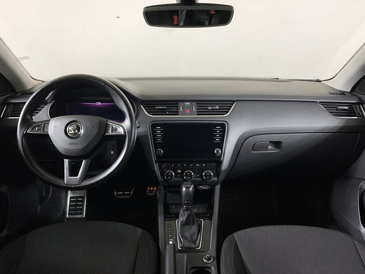 Skoda Octavia 1.6, 2019 года, Автоматическая, Серый