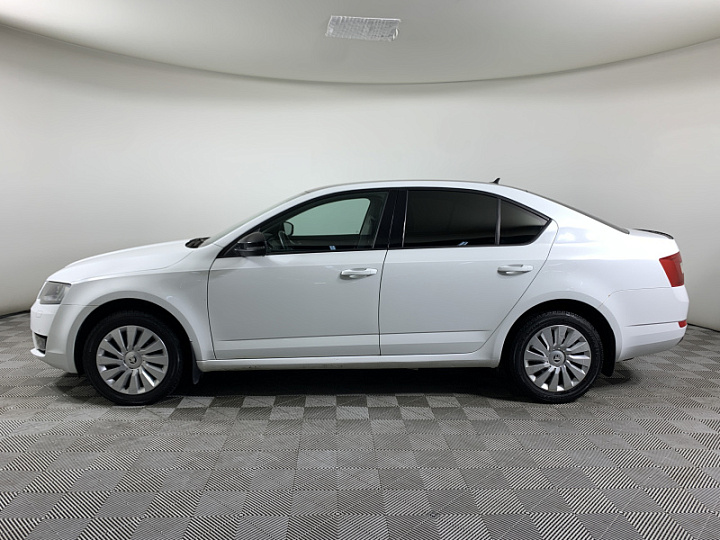 SKODA Octavia 1.8, 2016 года, Робот, БЕЛЫЙ