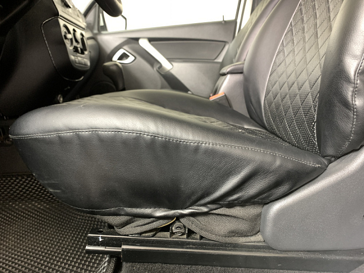 Lada Granta 1.6, 2019 года, Механика, БЕЛЫЙ