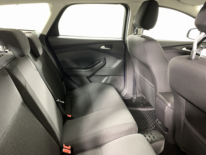 FORD Focus 1.6, 2015 года, Робот, СИНИЙ
