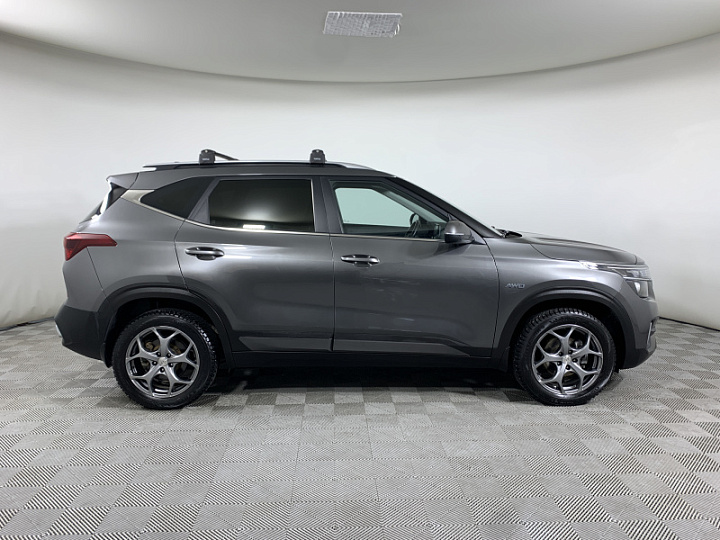 KIA Seltos 1.6, 2021 года, Автоматическая, СЕРЫЙ