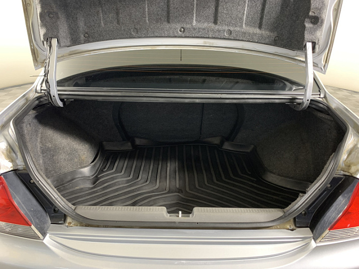 MITSUBISHI Lancer 1.6, 2007 года, Механика, Серебристый