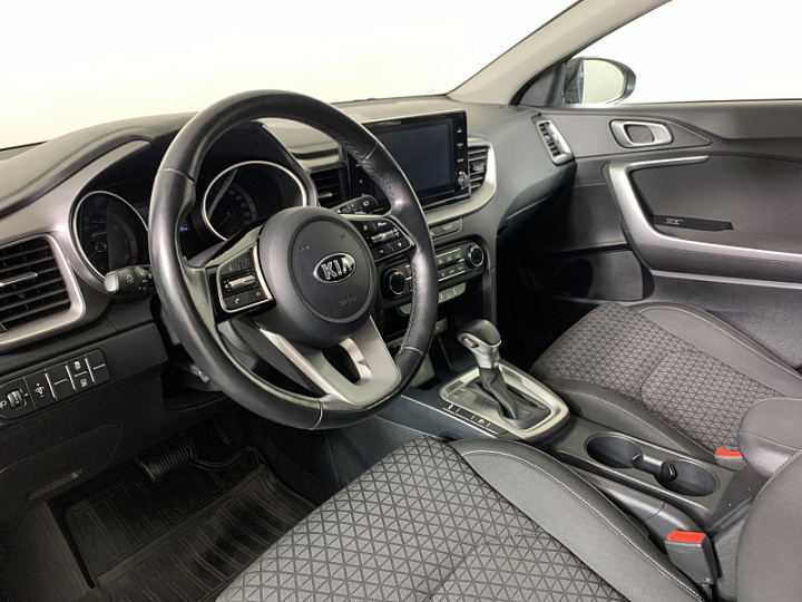 KIA Ceed 1.6, 2020 года, Автоматическая, СЕРЫЙ