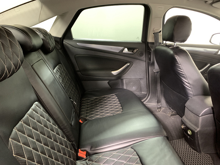 FORD Mondeo 2, 2011 года, Механика, Серо-коричневый