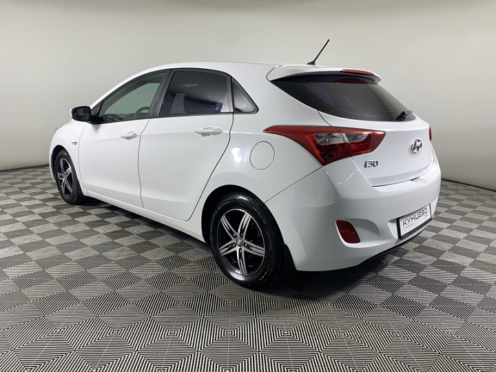HYUNDAI i30 1.6, 2015 года, Механика, БЕЛЫЙ
