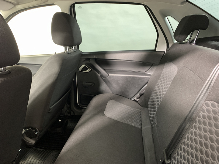 Lada Granta 1.6, 2024 года, Механика, БЕЛЫЙ