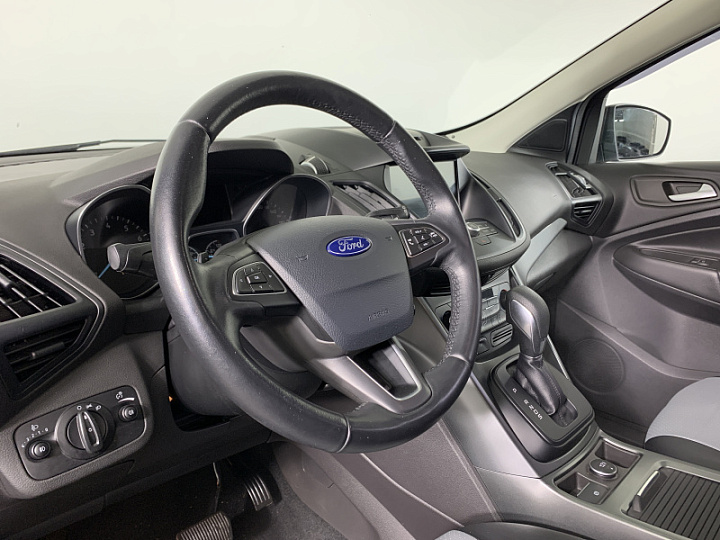 FORD Kuga 1.5, 2017 года, Автоматическая, СЕРЫЙ