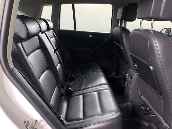 Volkswagen Tiguan 2, 2013 года, Автоматическая, Не определен